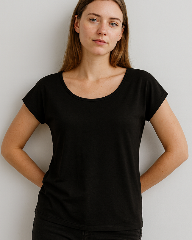 T-shirt Donna Casual Estiva – Taglio Stilizzato con Cuciture Rinforzate
