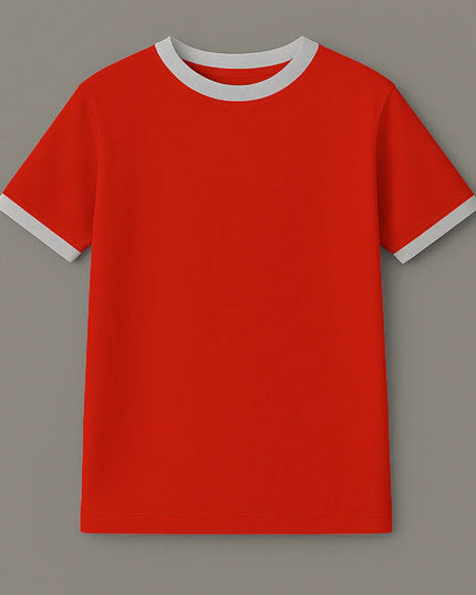 T-shirt rossa uomo con dettagli bianchi su collo e maniche