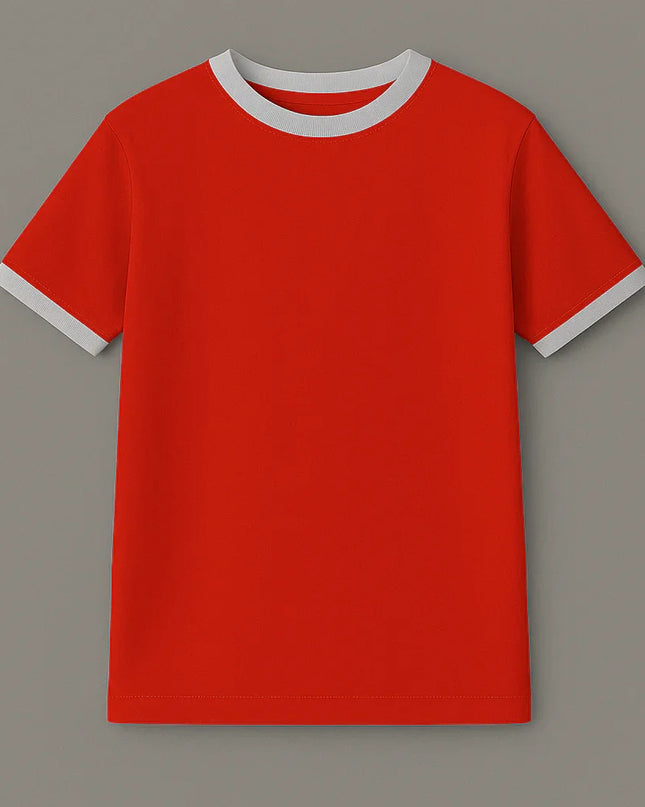 T-shirt rossa uomo con dettagli bianchi su collo e maniche